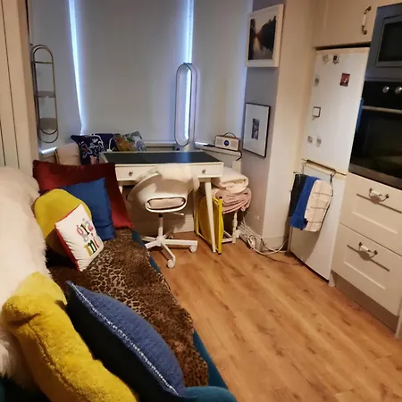 Double With Shared Bathroom Проживание в семье *