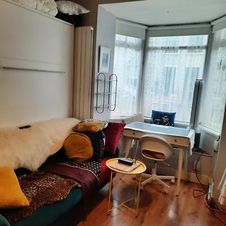 Double With Shared Bathroom Проживание в семье Корк