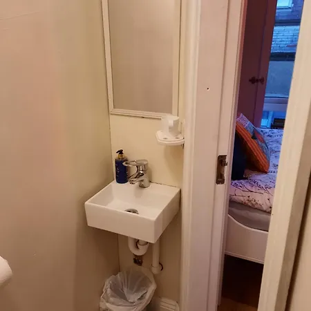 Проживание в семье Double With Shared Bathroom *